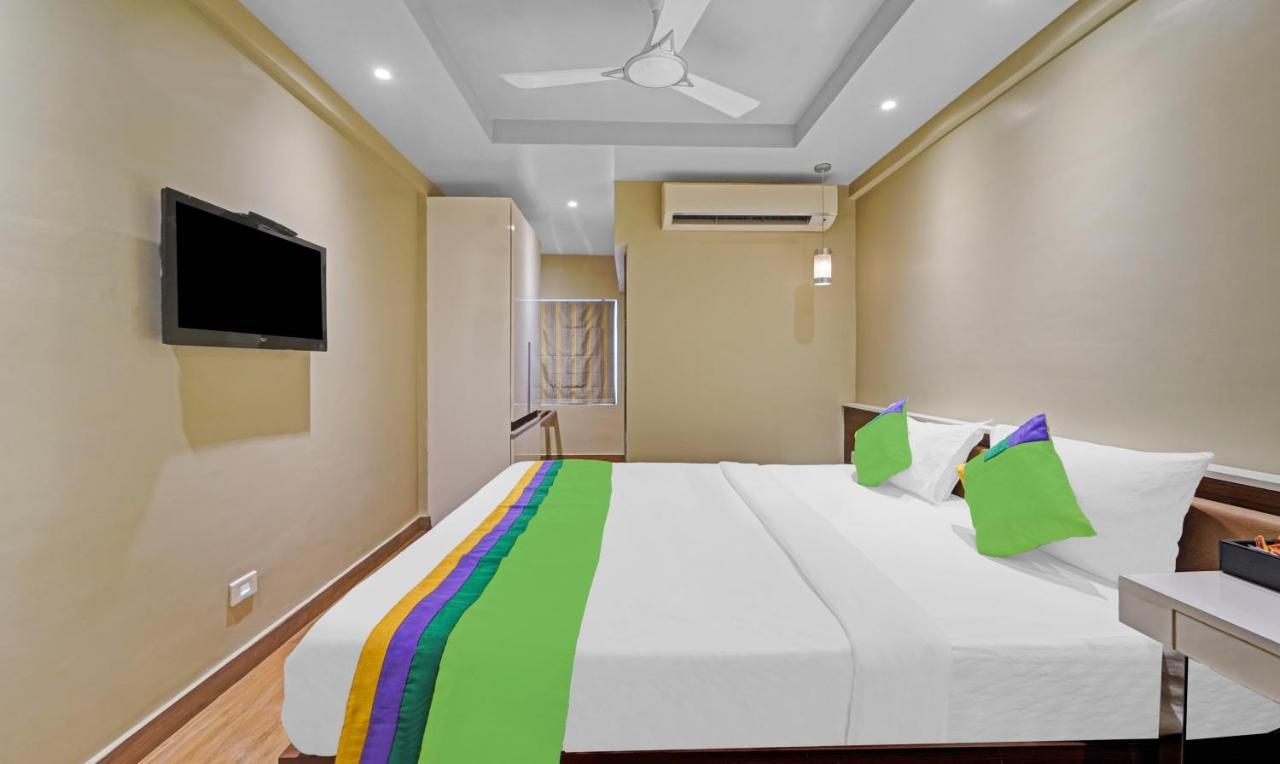 Treebo Trend Cine City Chennai Esterno foto